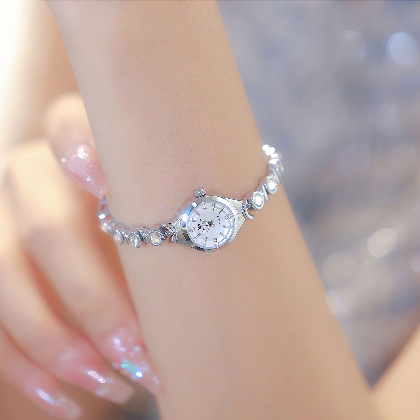 Montre-bracelet à quartz étanc - Luxury Watch List avis et prix